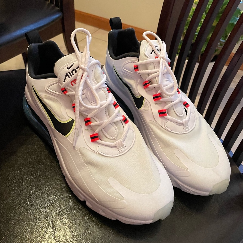 Nike Air Max 270C